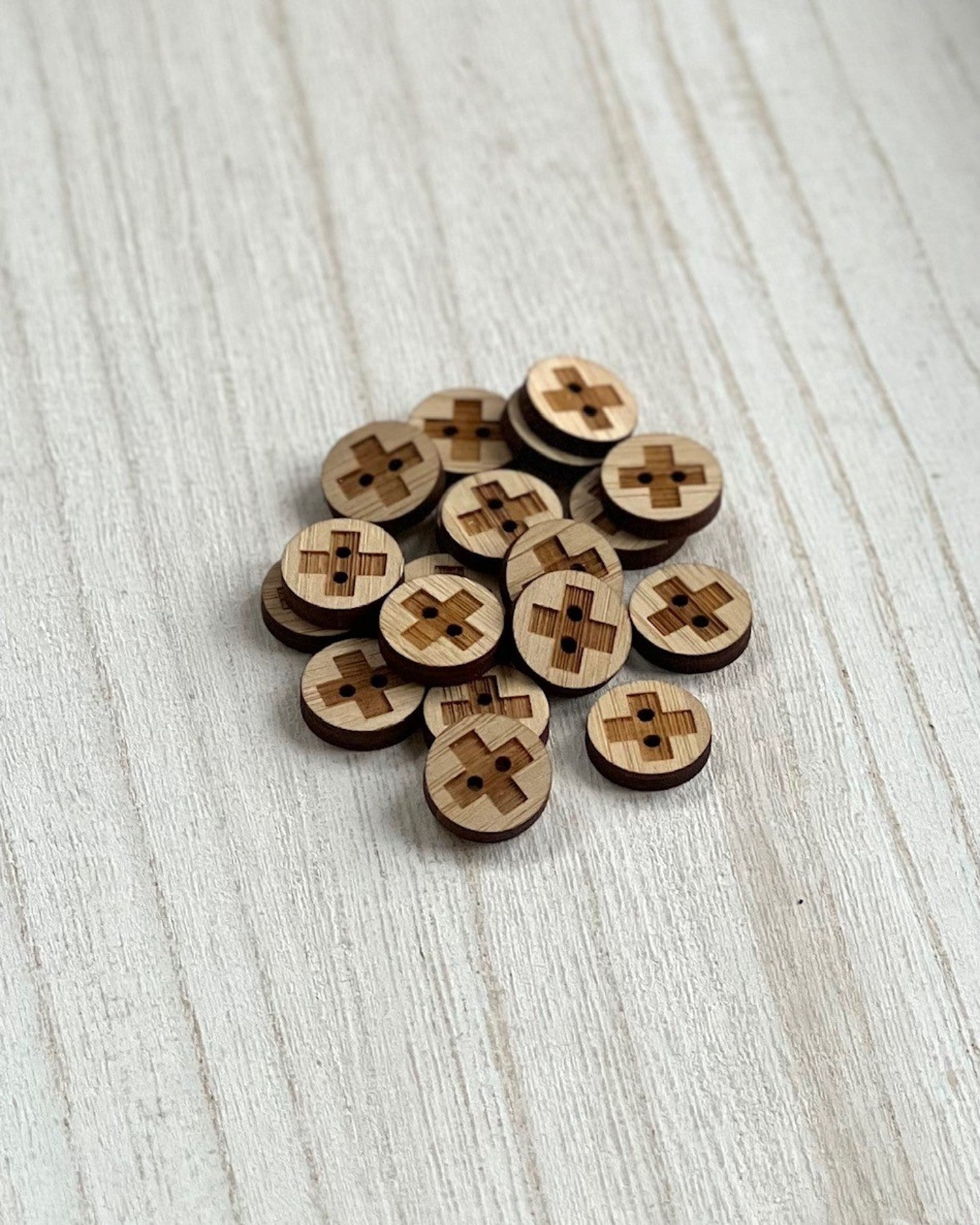 Bamboo Engraved Cross Button – Broomfields & Co