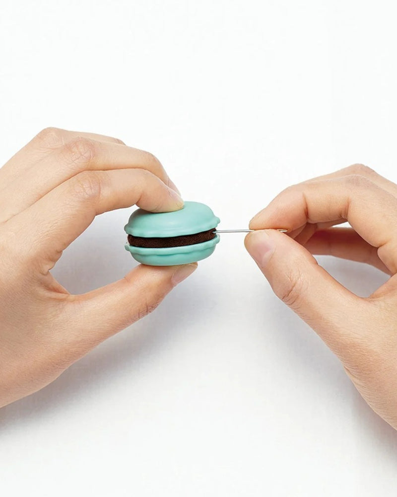 Clover Sweet 'n Sharp Macaron